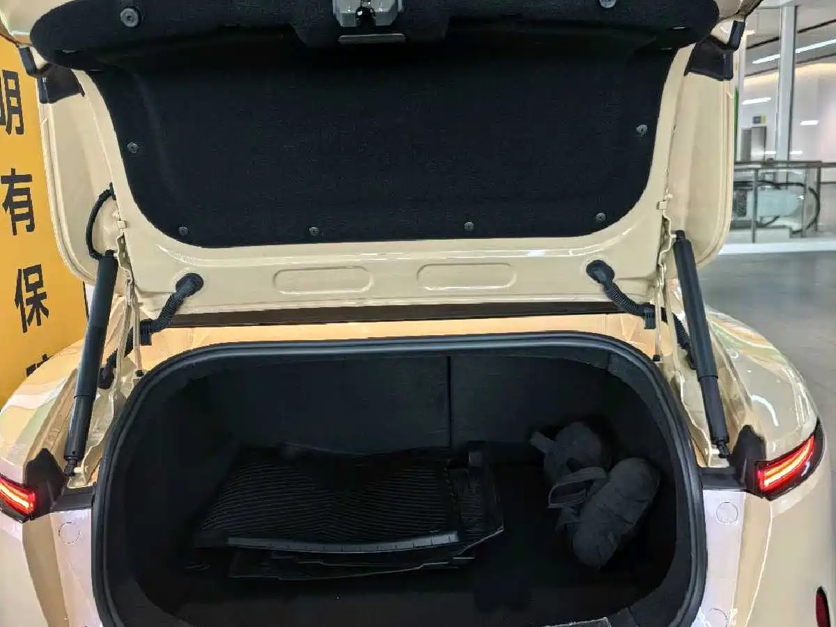 Avatr 11 2025 Facelift Max Range Extender фото 15