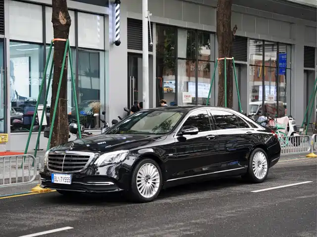 MERCEDES-BENZ S CLASS