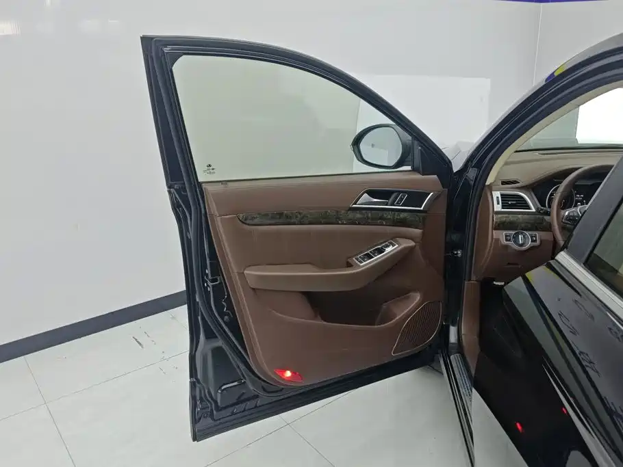 Leopaard CS10 2019 2017 Model 2.0T Automatic Urban Edition