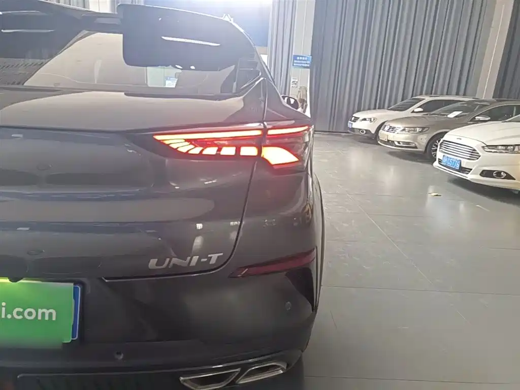 CHANGAN UNI-T