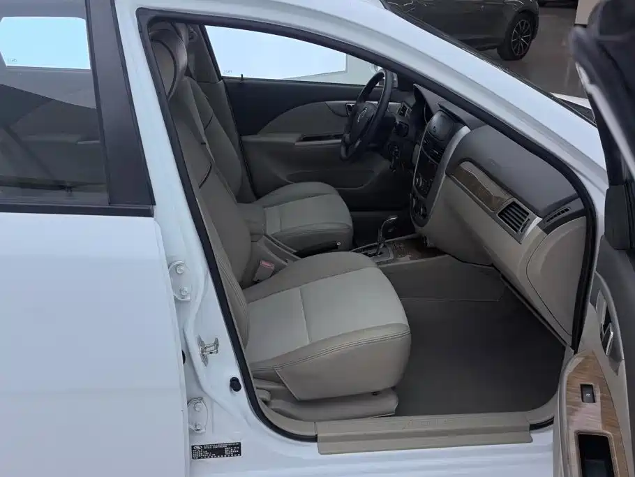 Фото 8 - Buick Excelle
