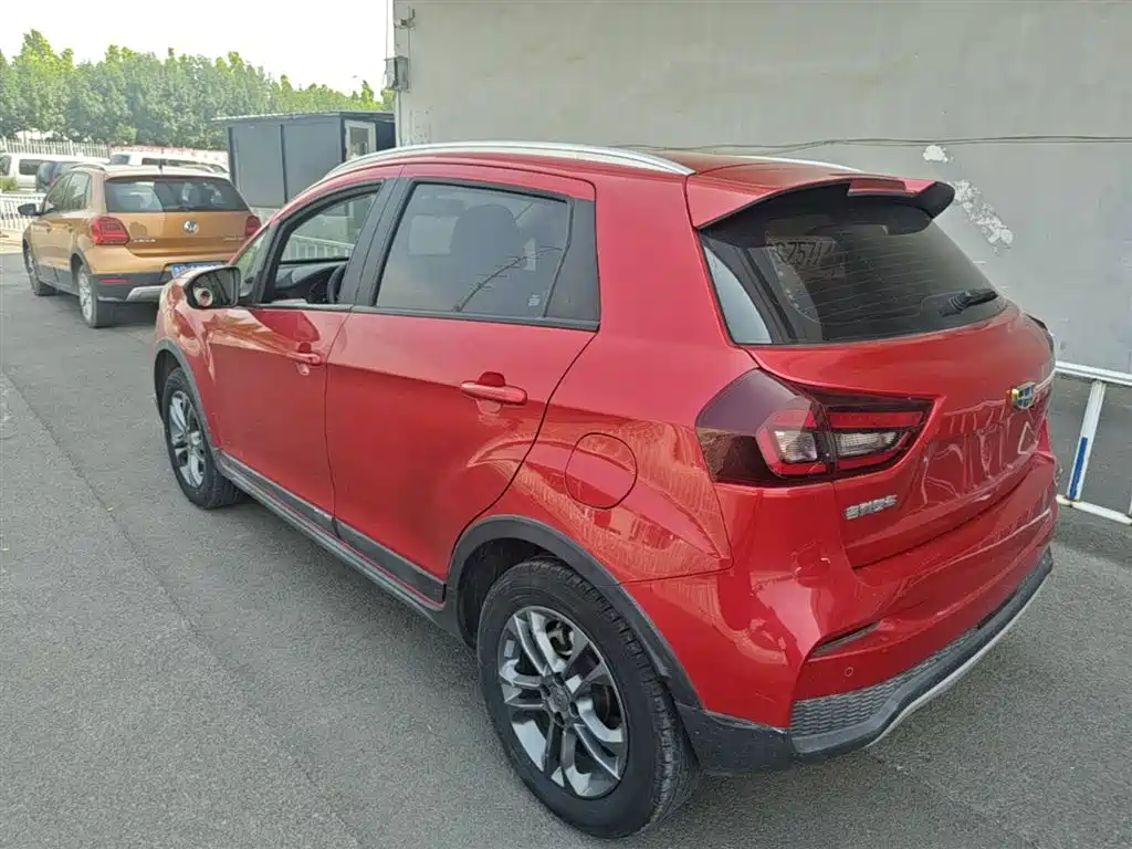 صورة 5 - Geely Vision X3