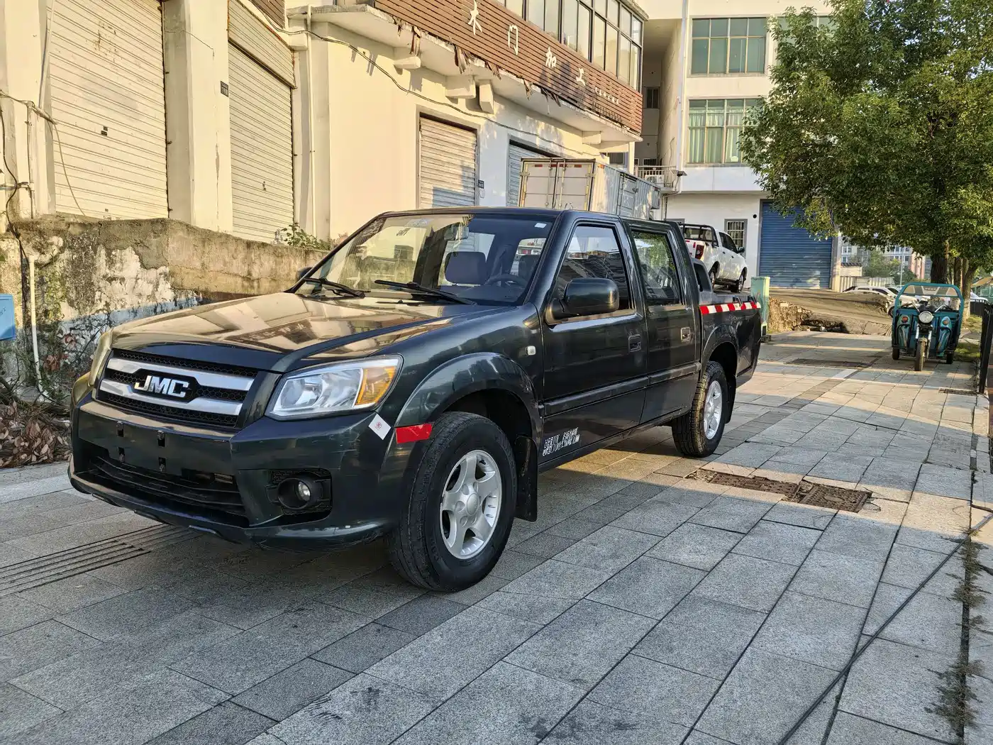 Jiangling Baodian 2016 2016 2.8T New Value Diesel 2WD Standard Cargo Luxury JX493ZLQ4G