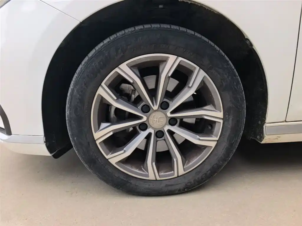 BYD Song MAX 2021 Upgrade 1.5T Automatic Luxury Edition 6-Seater фото 23