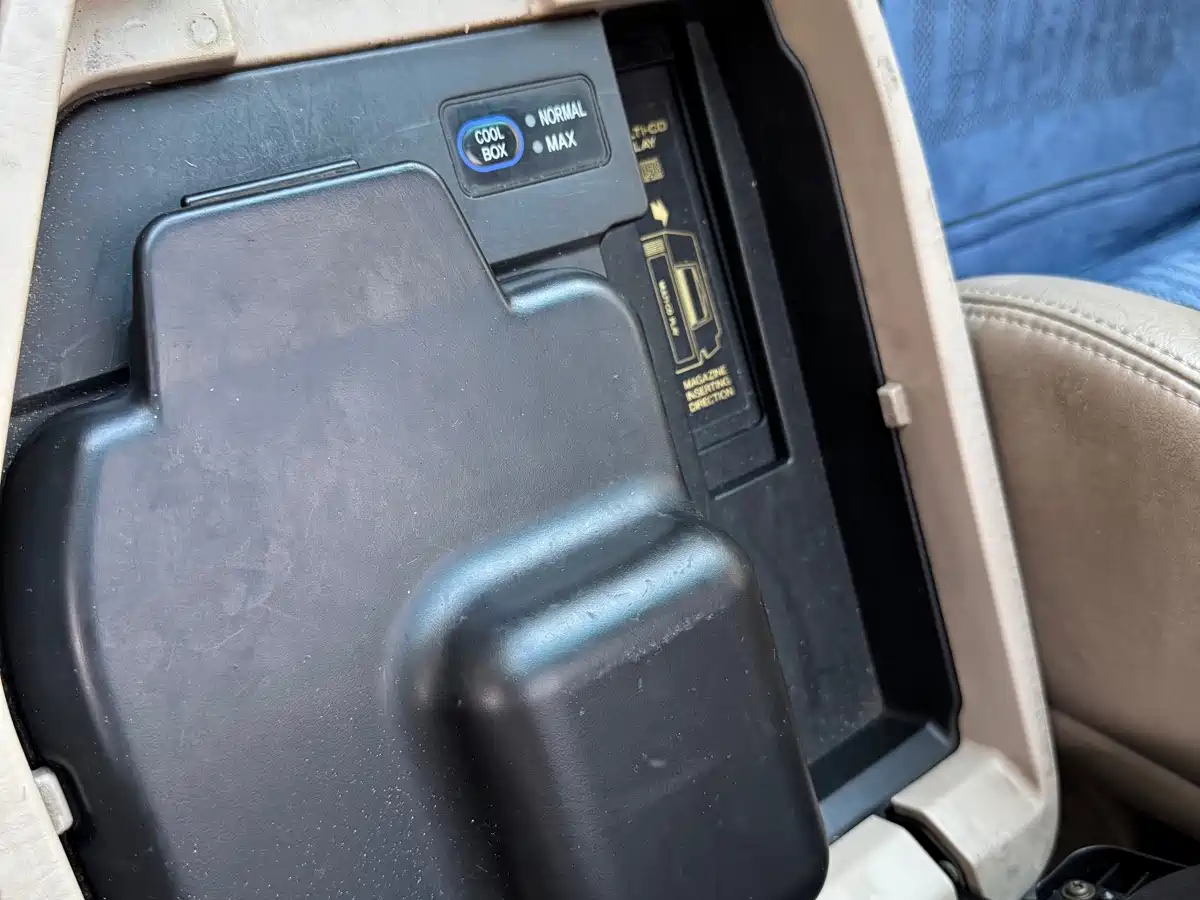 Toyota Land Cruiser (Import) 2003