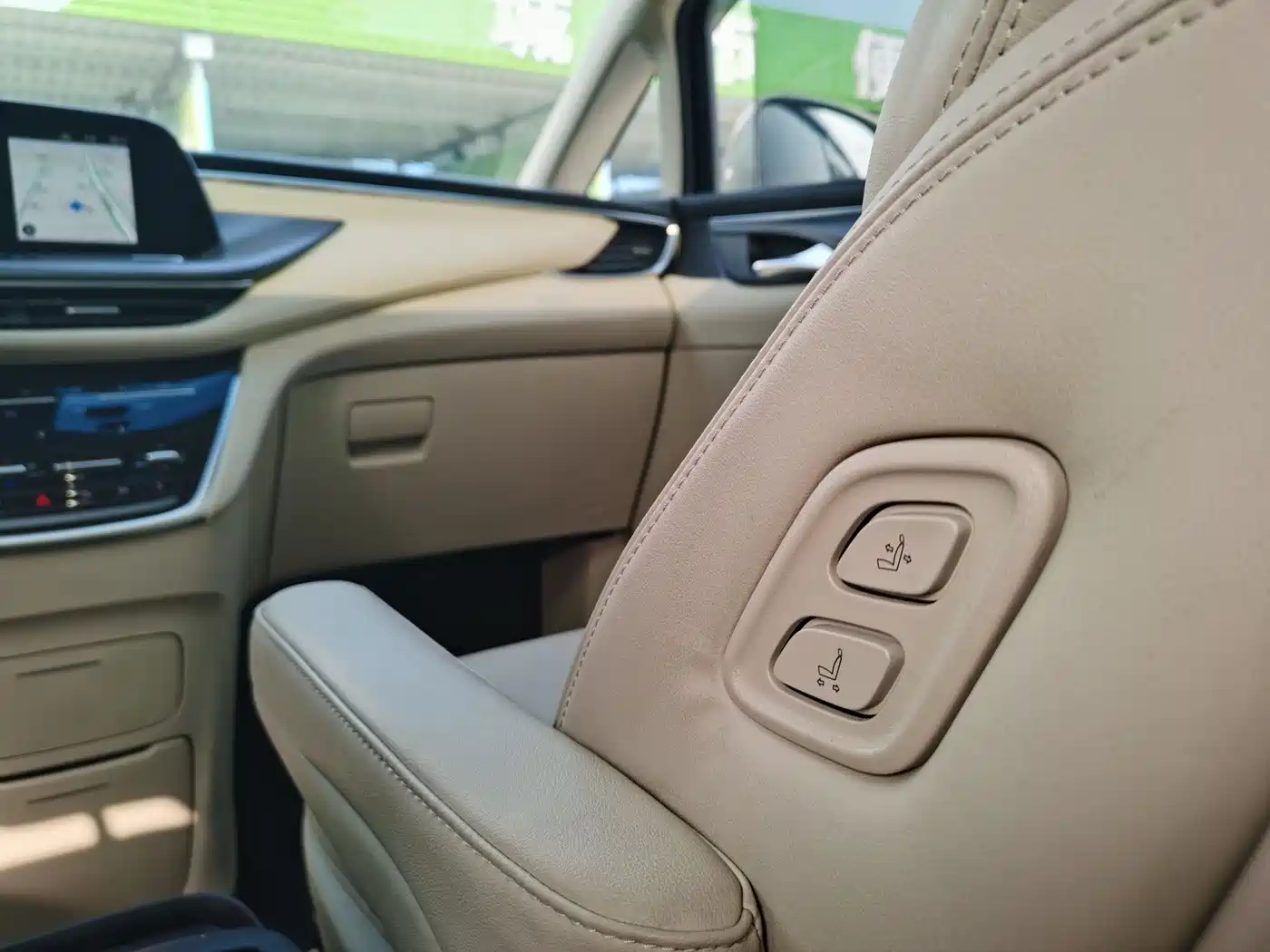 Buick GL8 2023 ES Landmaster Exclusive фото 18