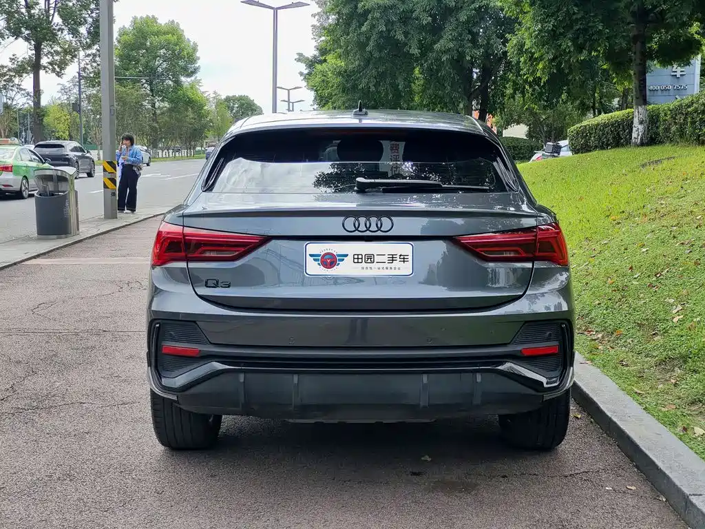 Audi Q3 Sportback 2024 2023 40 TFSI Fashion