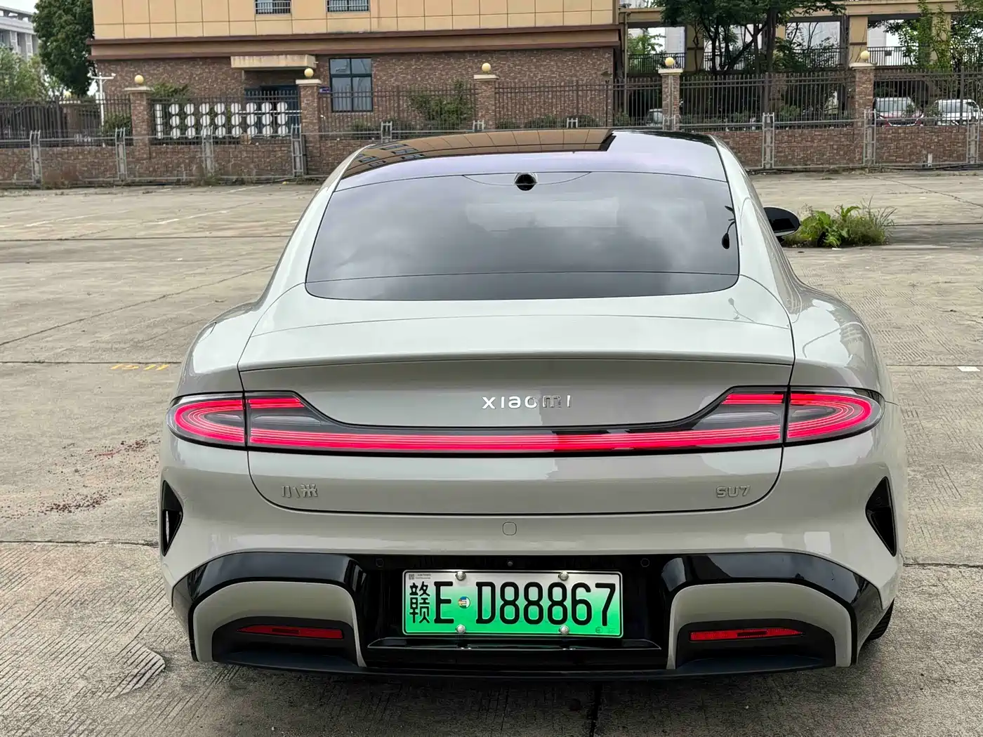 Xiaomi Auto Xiaomi SU7 2024 RWD Standard Founder's Edition фото 11
