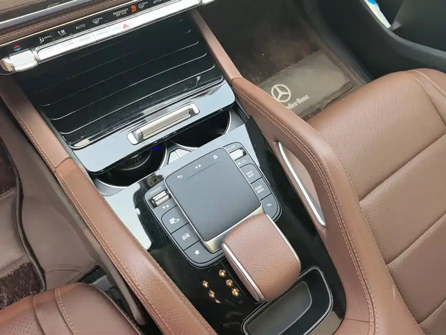 Mercedes-Benz GLE 2023 GLE 350 4MATIC Fashion фото 16