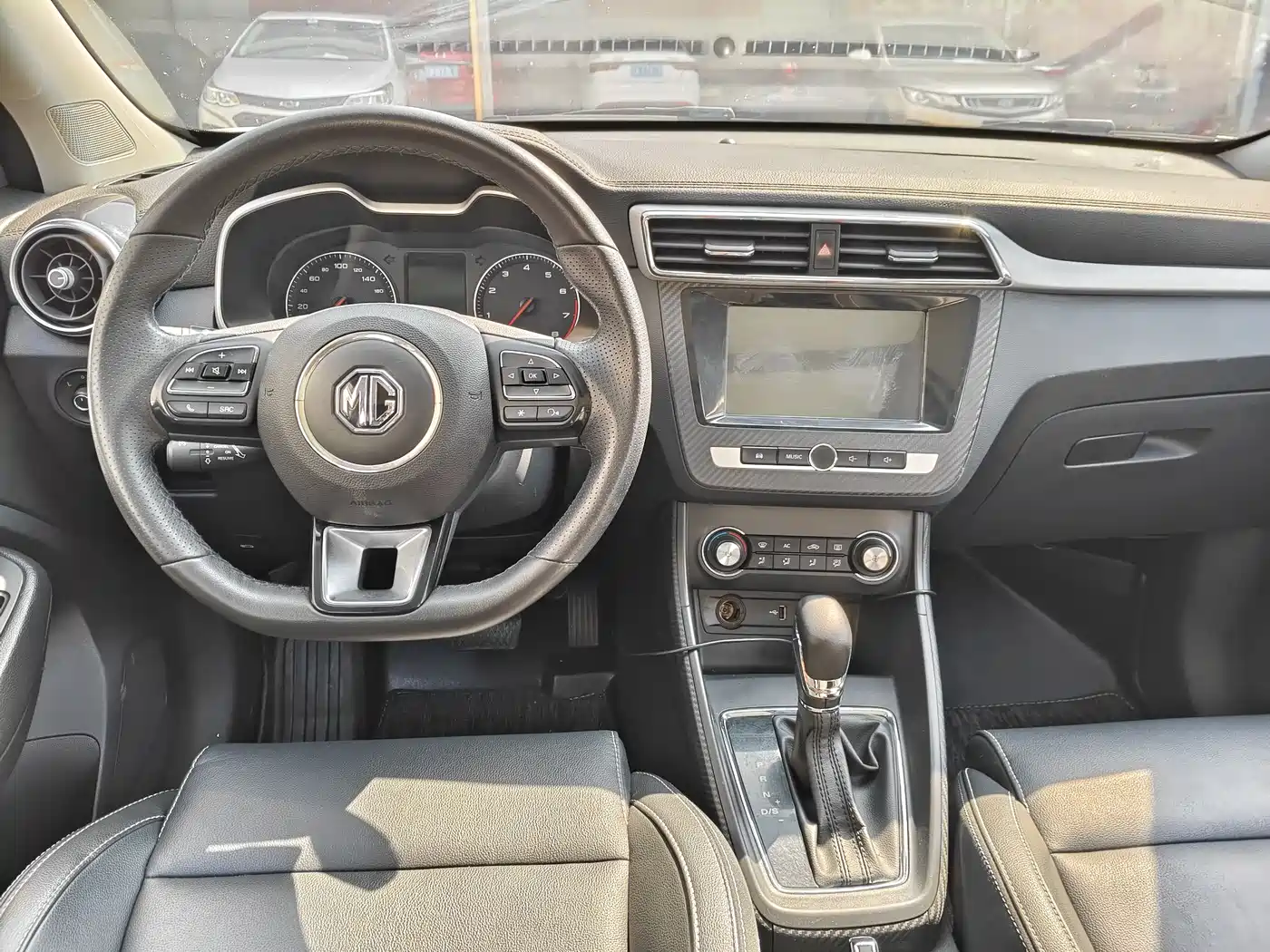 MG ZS 2018 2018 1.5L Automatic Internet Premium China V