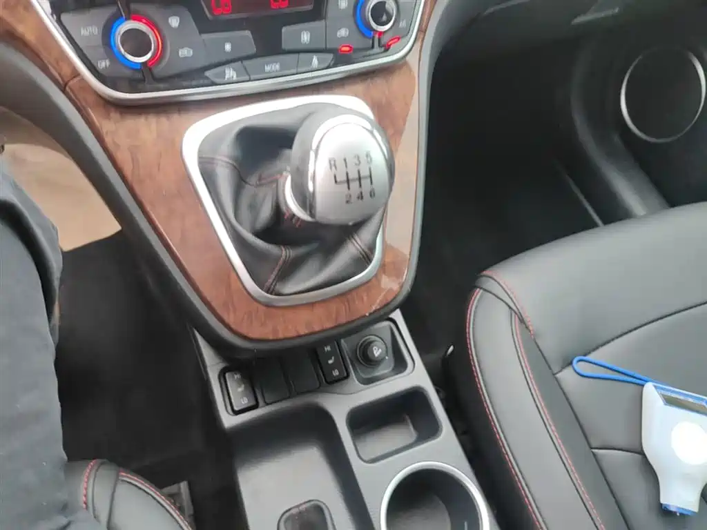 Haval H6 2017 Red Label Sport 1.5T Manual 2WD Elite фото 10