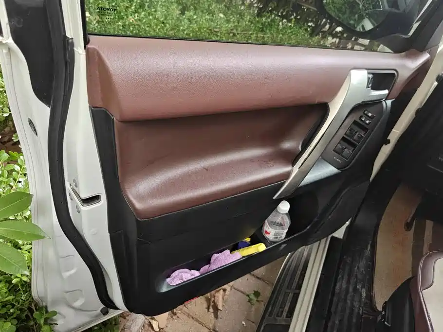 Фото 7 - Toyota Prado