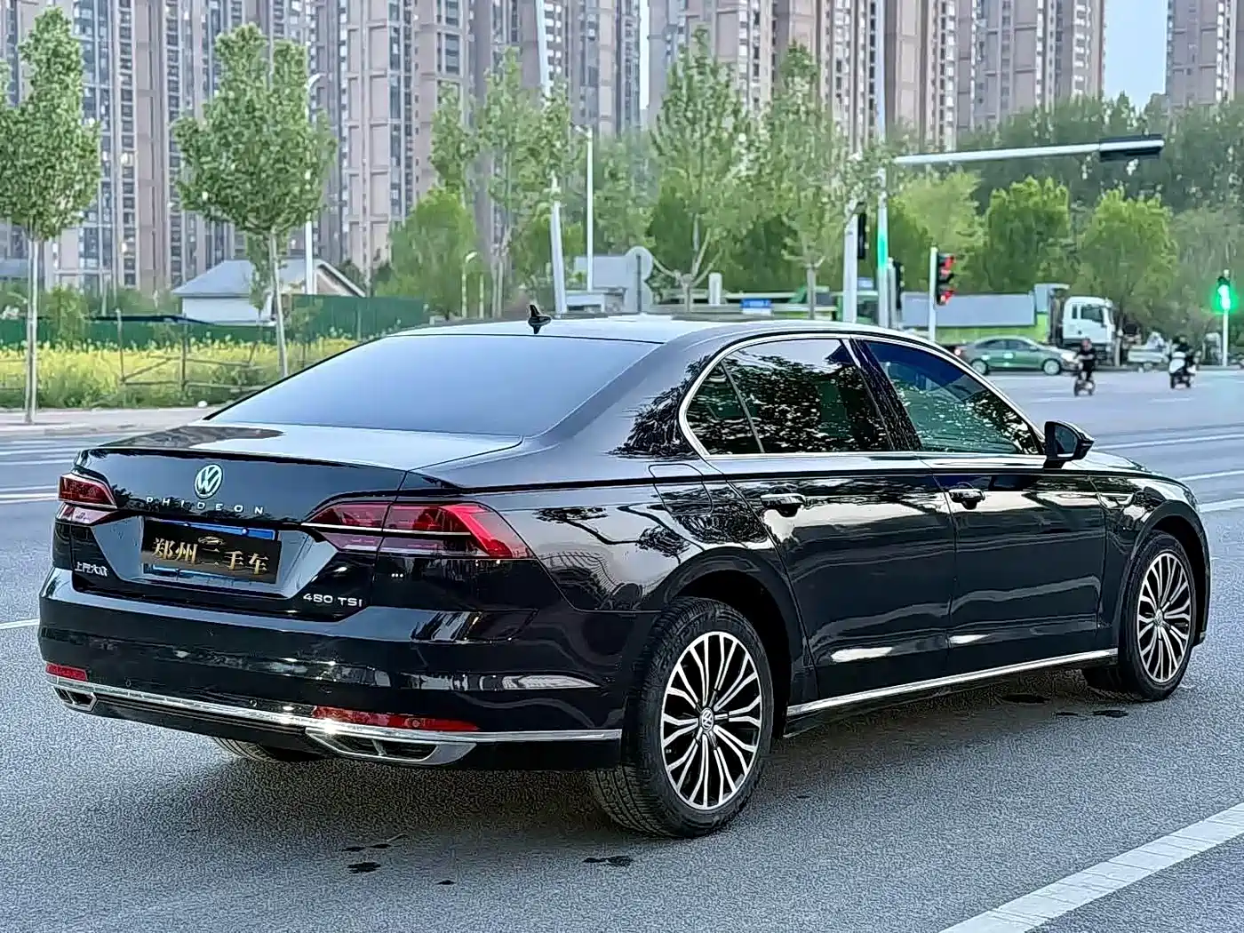 Volkswagen Phideon 2018 Facelift 380TSI FWD Business фото 17