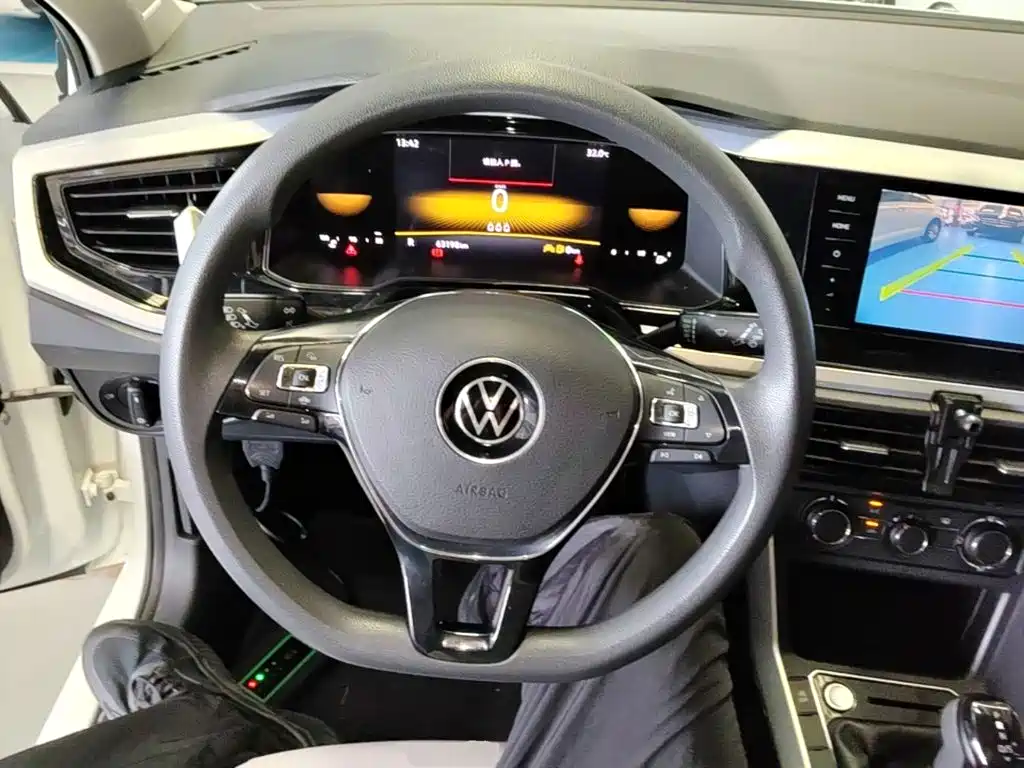 Volkswagen Polo 2023 2023 Plus 1.5L Automatic Colorful Tech Edition