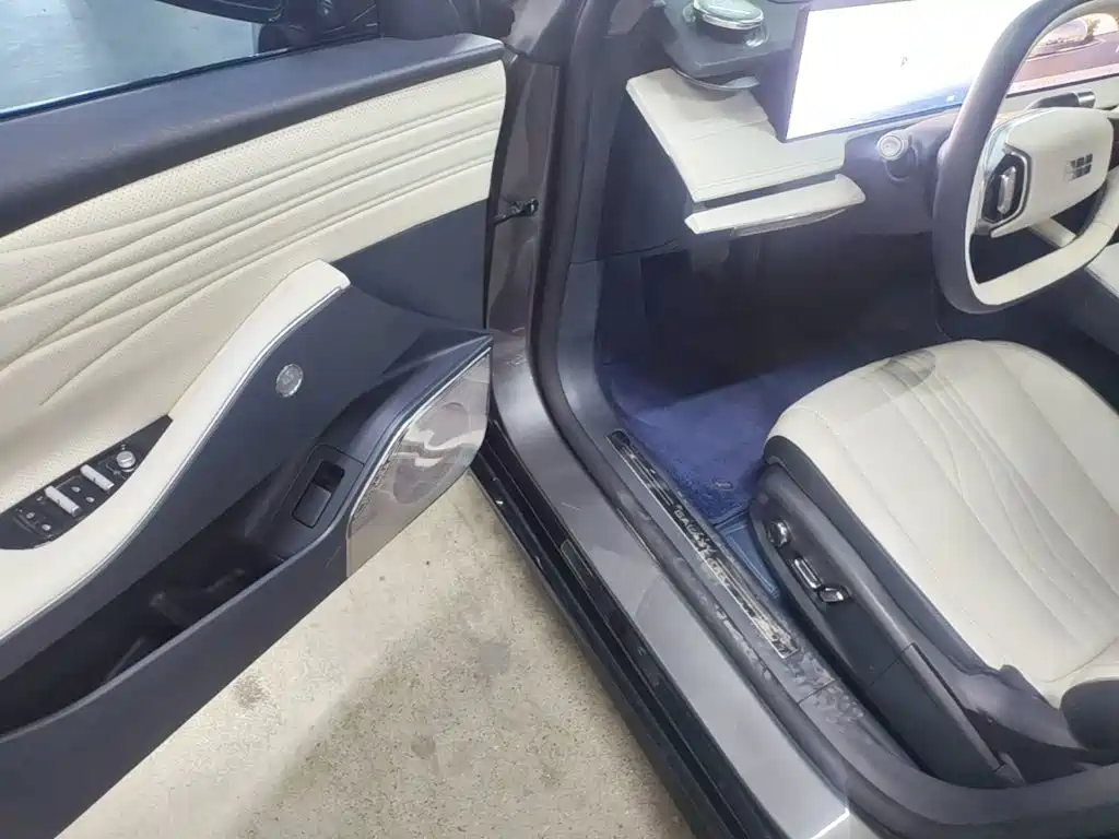 Geely Galaxy Galaxy E8 2024 2024 550km RWD MAX