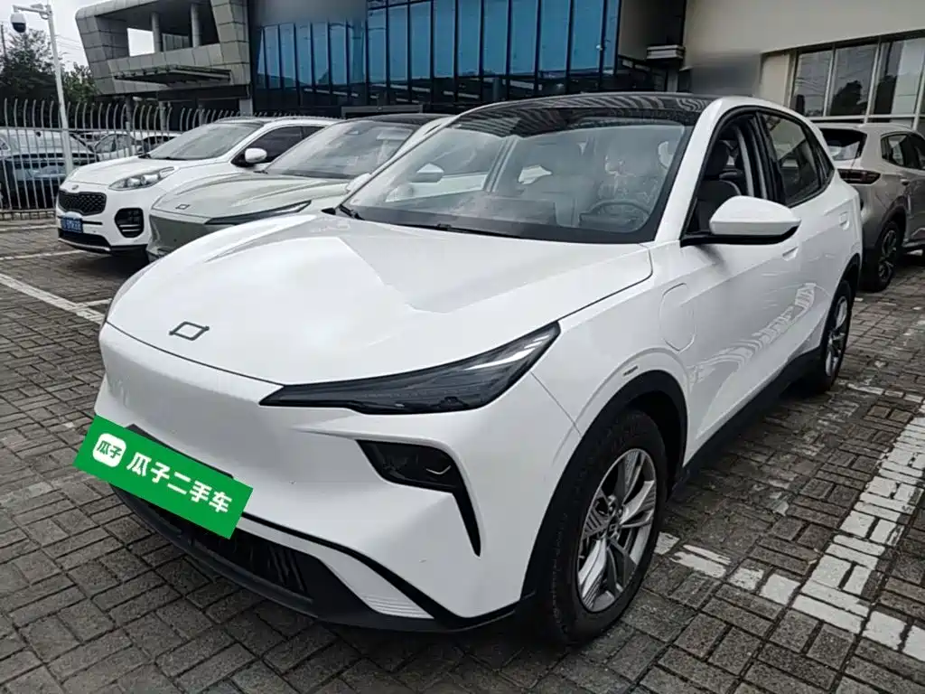 Photo 2 - Besturn Yueyi 03