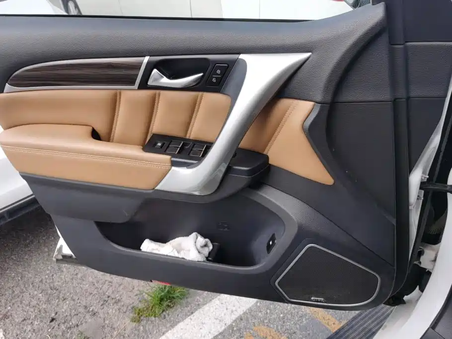 Photo 7 - Haval H9