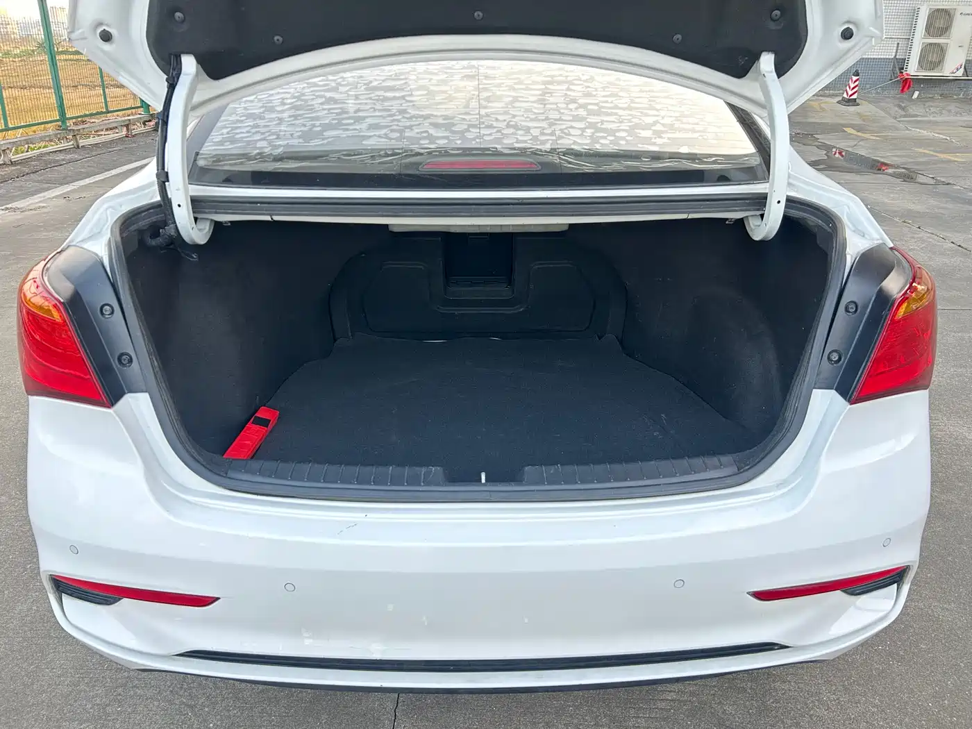 HYUNDAI NAME PICTURE