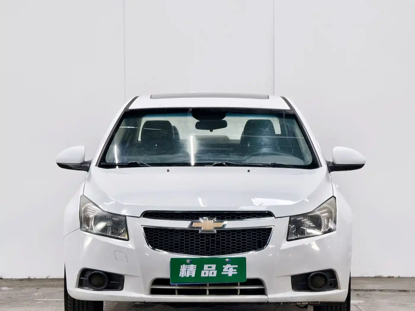 Фото 2 - Chevrolet Cruze