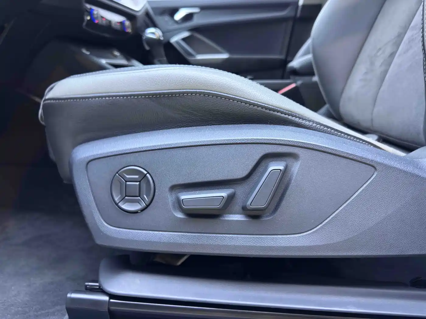 Audi Q3 2022 35 TFSI Fashion Dynamic фото 14