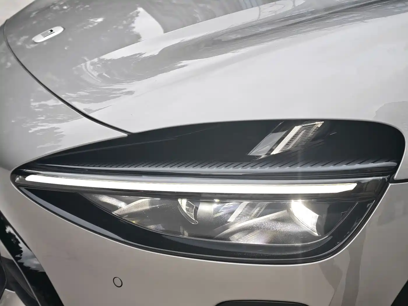 XIAOMI CAR XIAOMI YU7