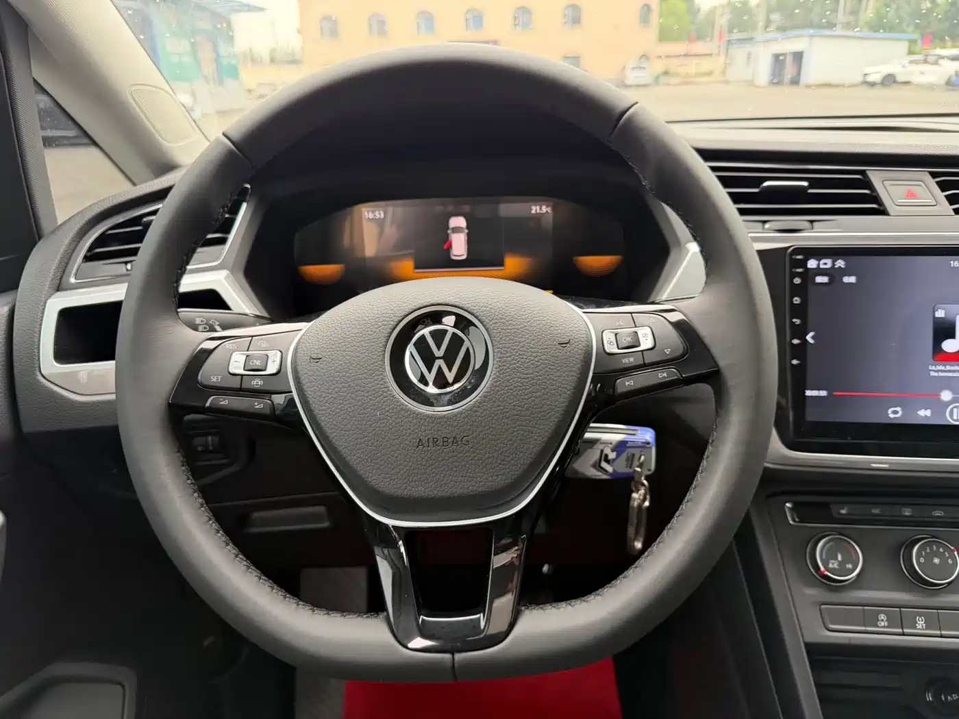 Volkswagen Touran 2024 2022 Touran L 280TSI DSG Comfort 7-seater