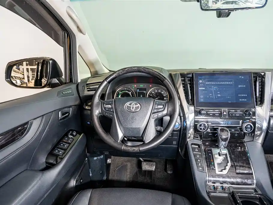 Toyota Vellfire 2020 Twin Engine 2.5L HV Luxury Edition фото 12