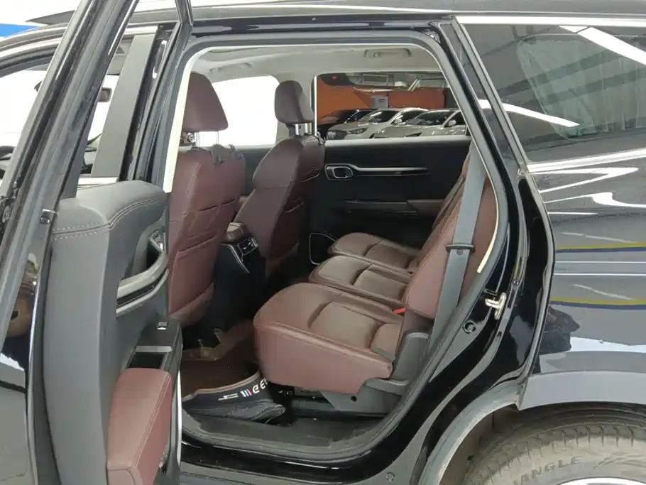 Geely Haoyue 2021 2022 Model 1.8TD DCT Flagship 7-Seater
