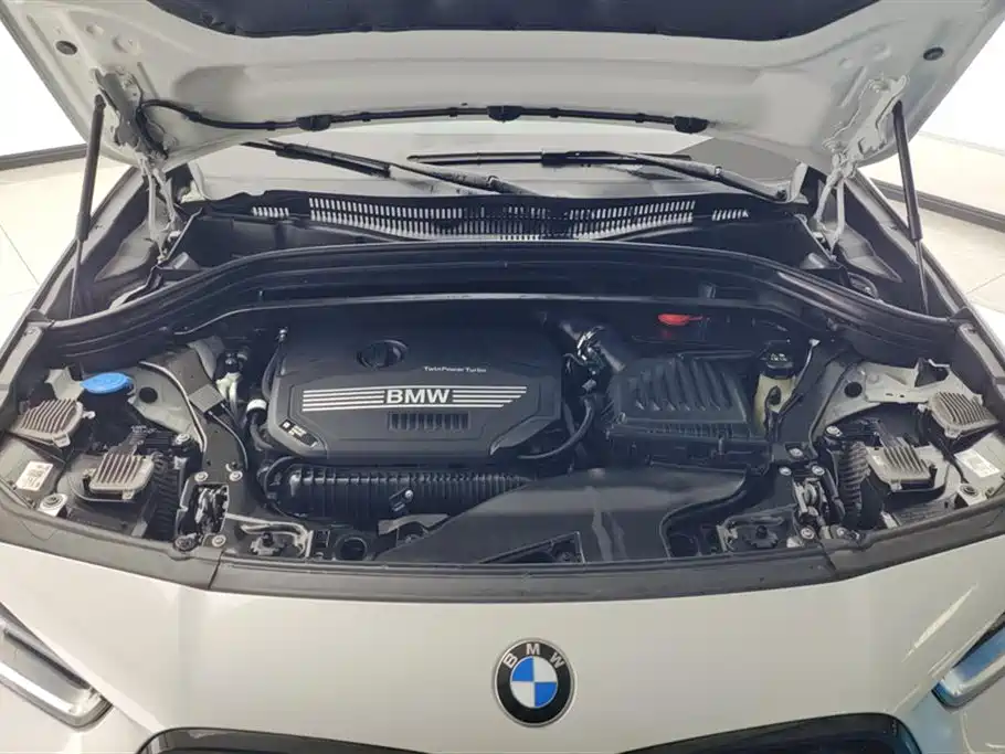 BMW X2 2023 sDrive25i M Sport Shadow Edition фото 10
