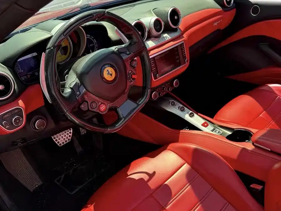 Ferrari California T 2018 2015 3.9T Standard
