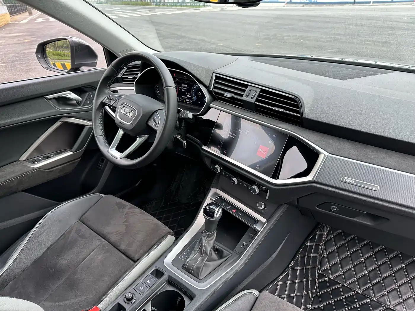 Audi Q3 2019 35 TFSI Progressive Sport фото 13