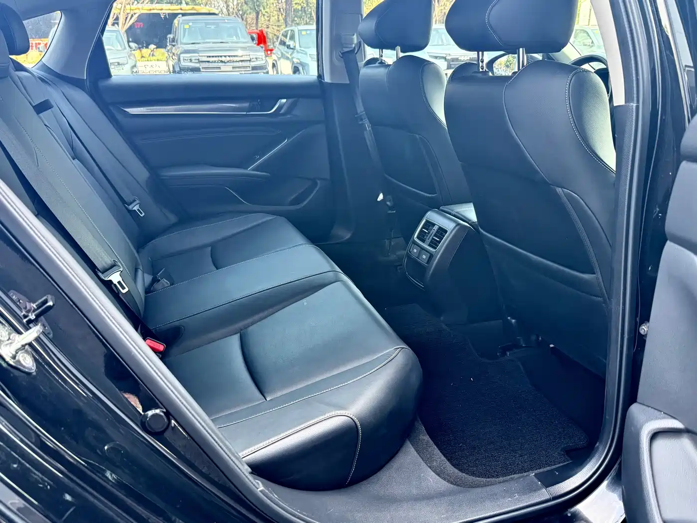 Honda Accord 2022 260TURBO Phantom Night Flagship фото 10