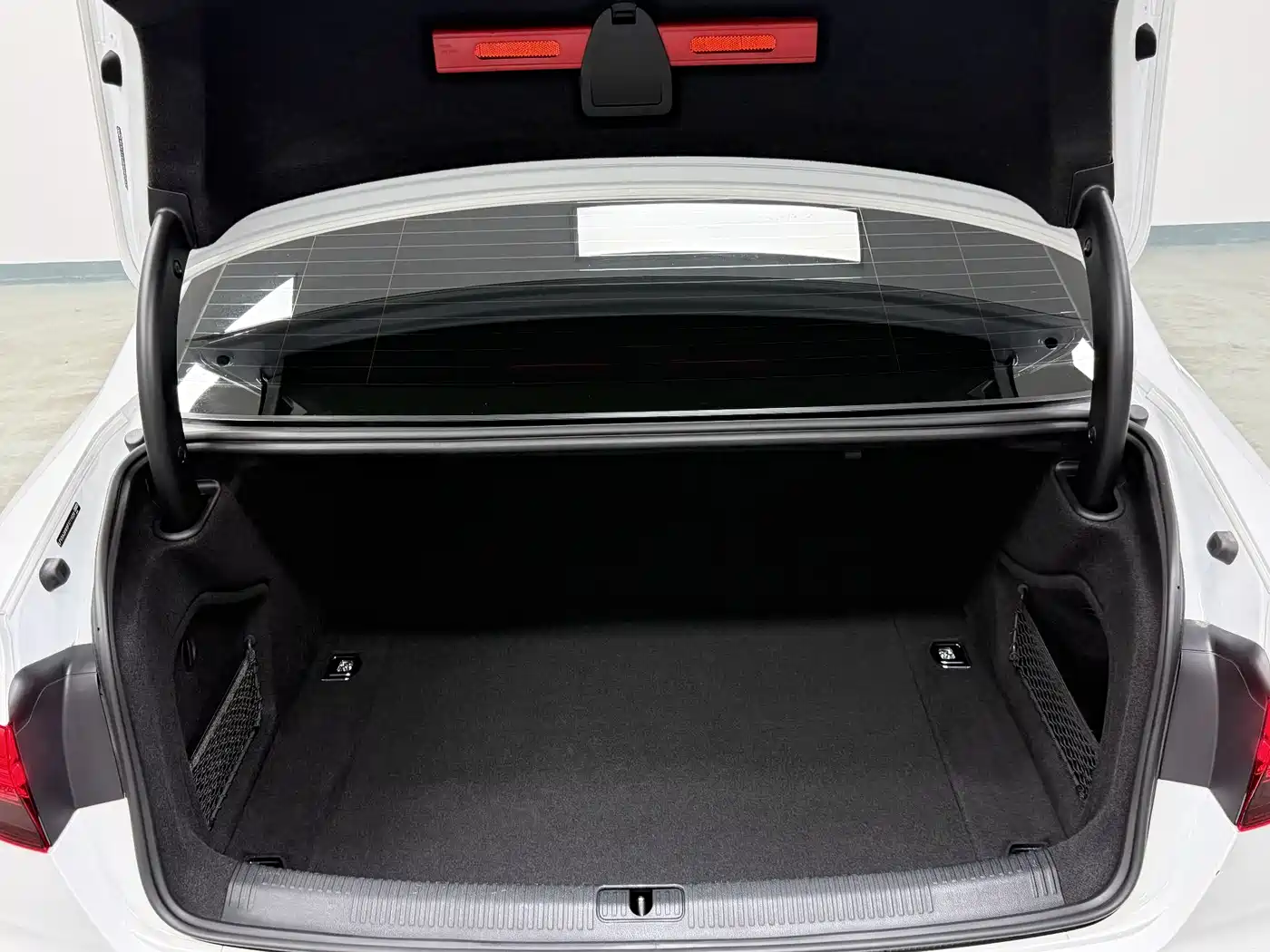 Audi A4L 2024 40 TFSI Luxury Dynamic фото 15