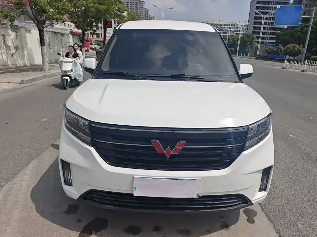 Фото 3 - Wuling Motors Wuling Journey