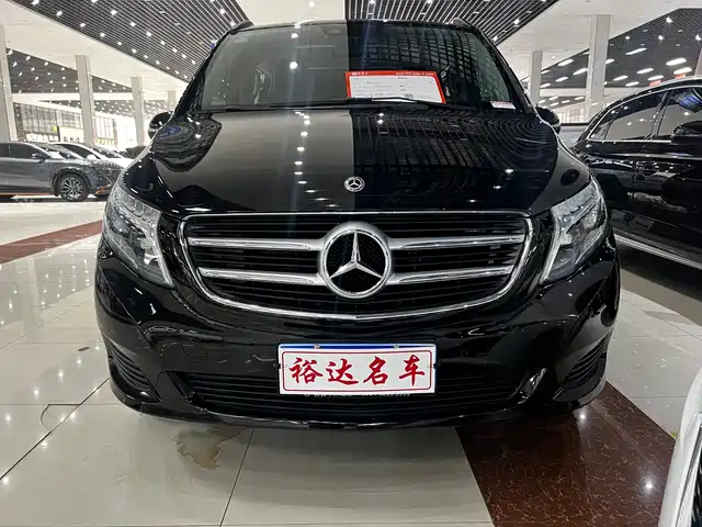 MERCEDES-BENZ V CLASS
