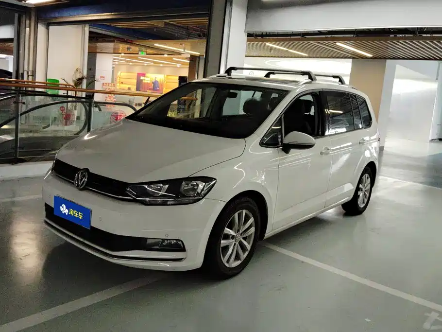 Volkswagen Touran 2018 2018 Touran L 280TSI DSG Comfort 7-seater China V