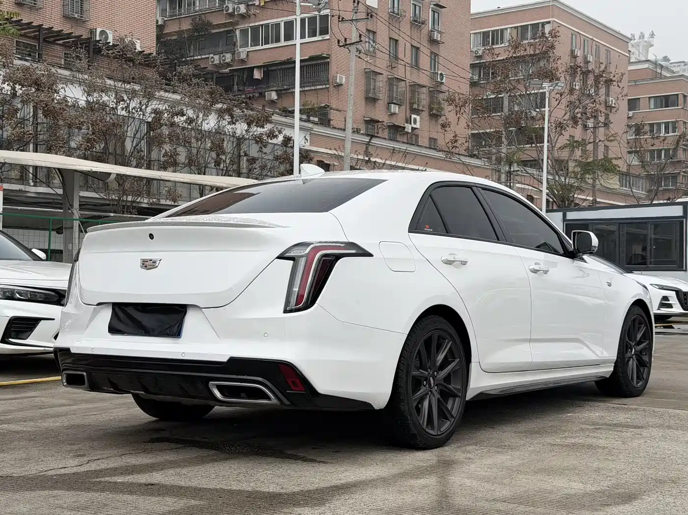CADILLAC CT4