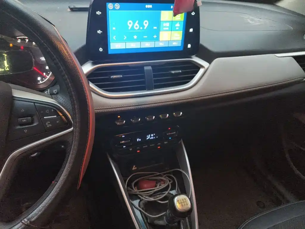 Baojun 510 2017 2017 1.5L Manual Fashion