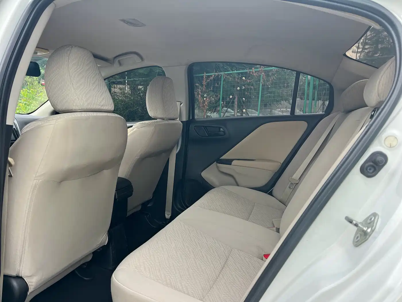 Honda Greiz 2016 2016 1.5L CVT Classic Edition