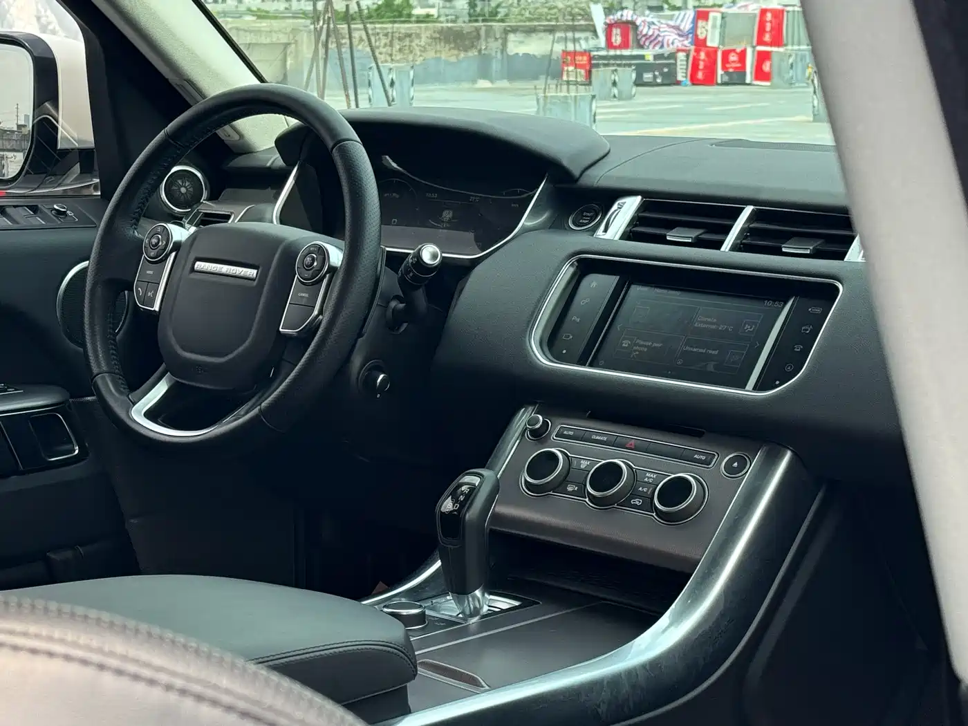 Land Rover Range Rover Sport 2017 3.0 SC V6 SE фото 14