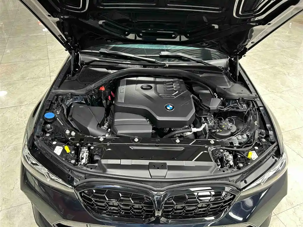 BMW 3 Series 2023 320i M Sport Package фото 21