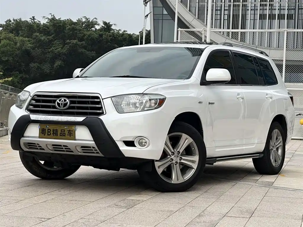Toyota Highlander 2011 2.7L 2WD 7-seat Luxury