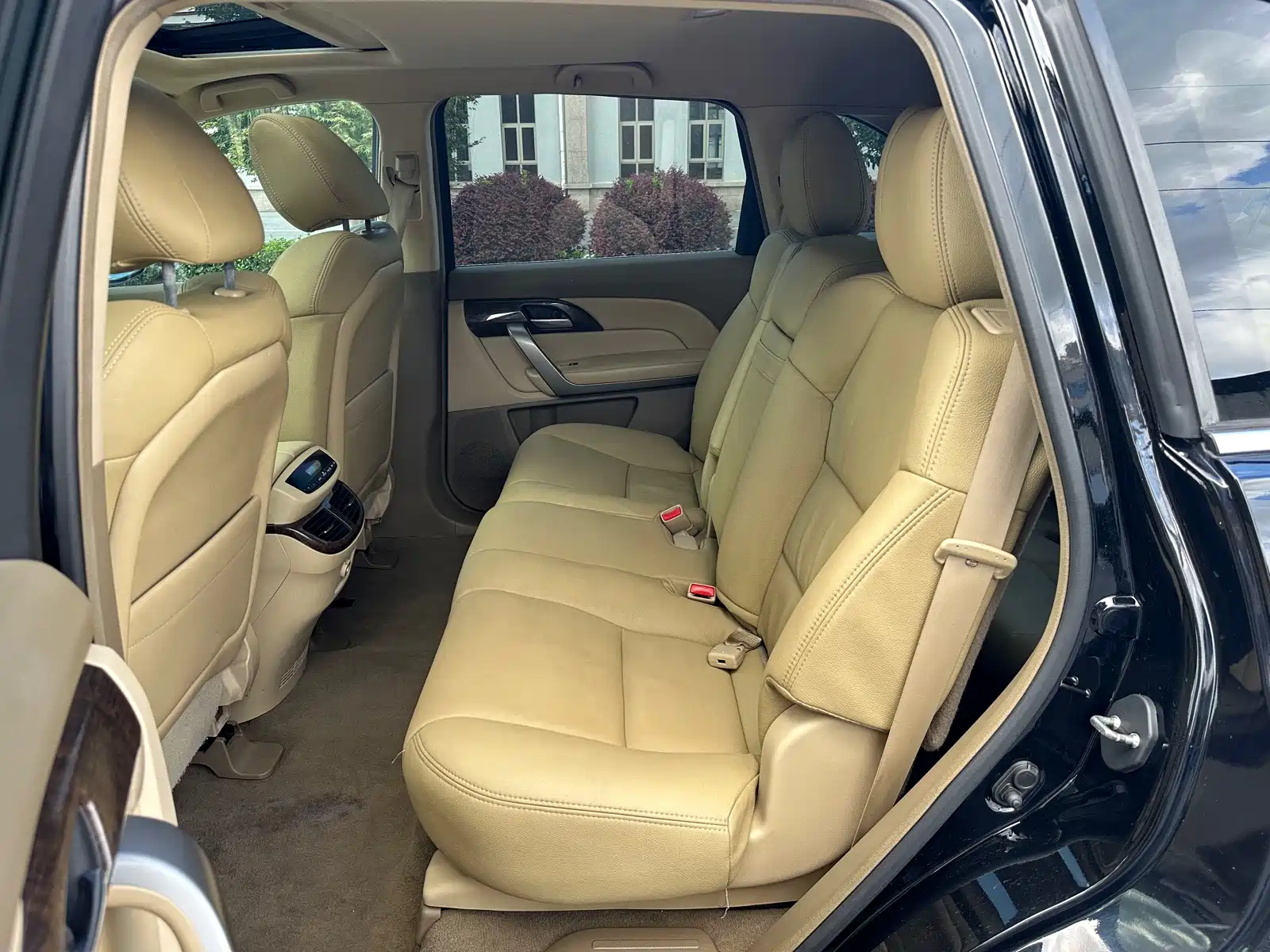 Photo 14 - Acura MDX