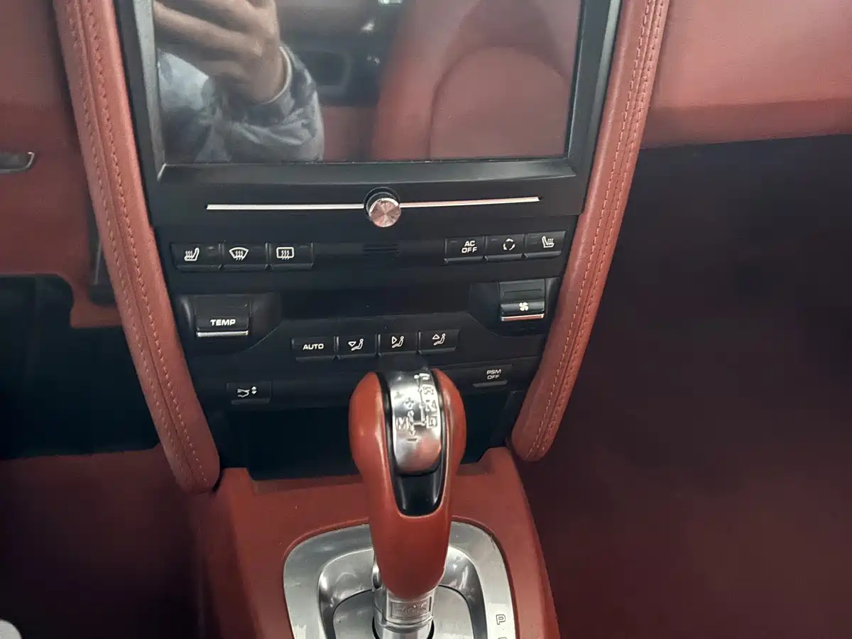 Porsche Boxster 2011 Boxster Black Edition 2.9L фото 10