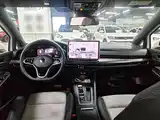 صورة 10 - Volkswagen Golf