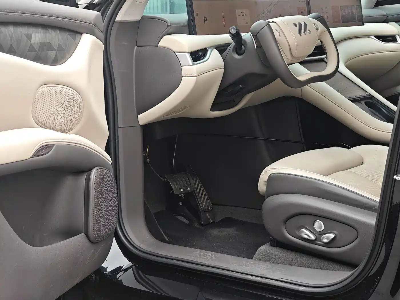 ZHIJI AUTOMOBILE ZHIJI LS6