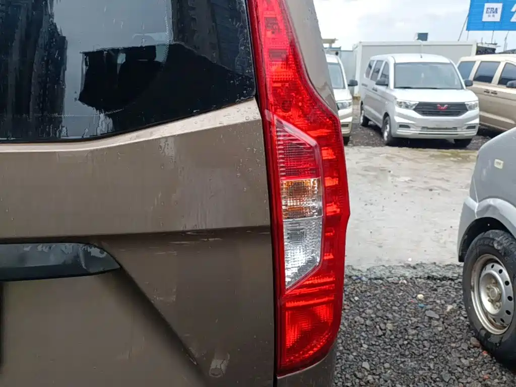 Фото 8 - Wuling Motors Wuling Journey Classic