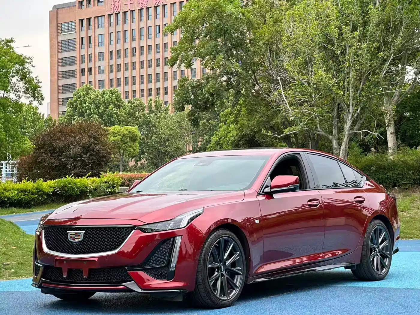 CADILLAC CT5