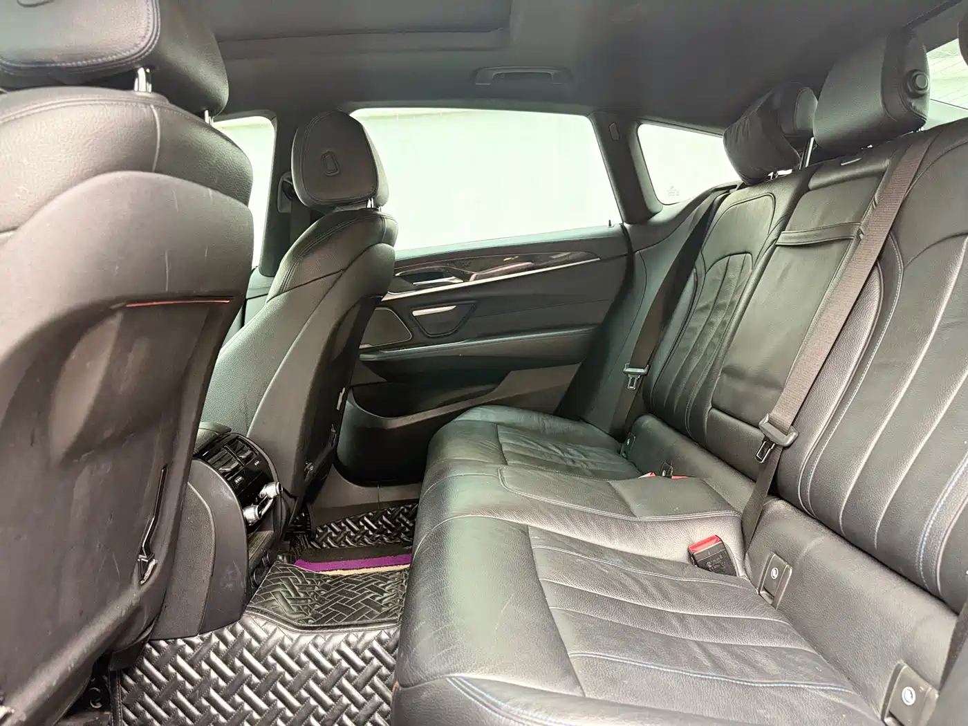 BMW 6 Series GT 2018 630i Luxury Design Package фото 11