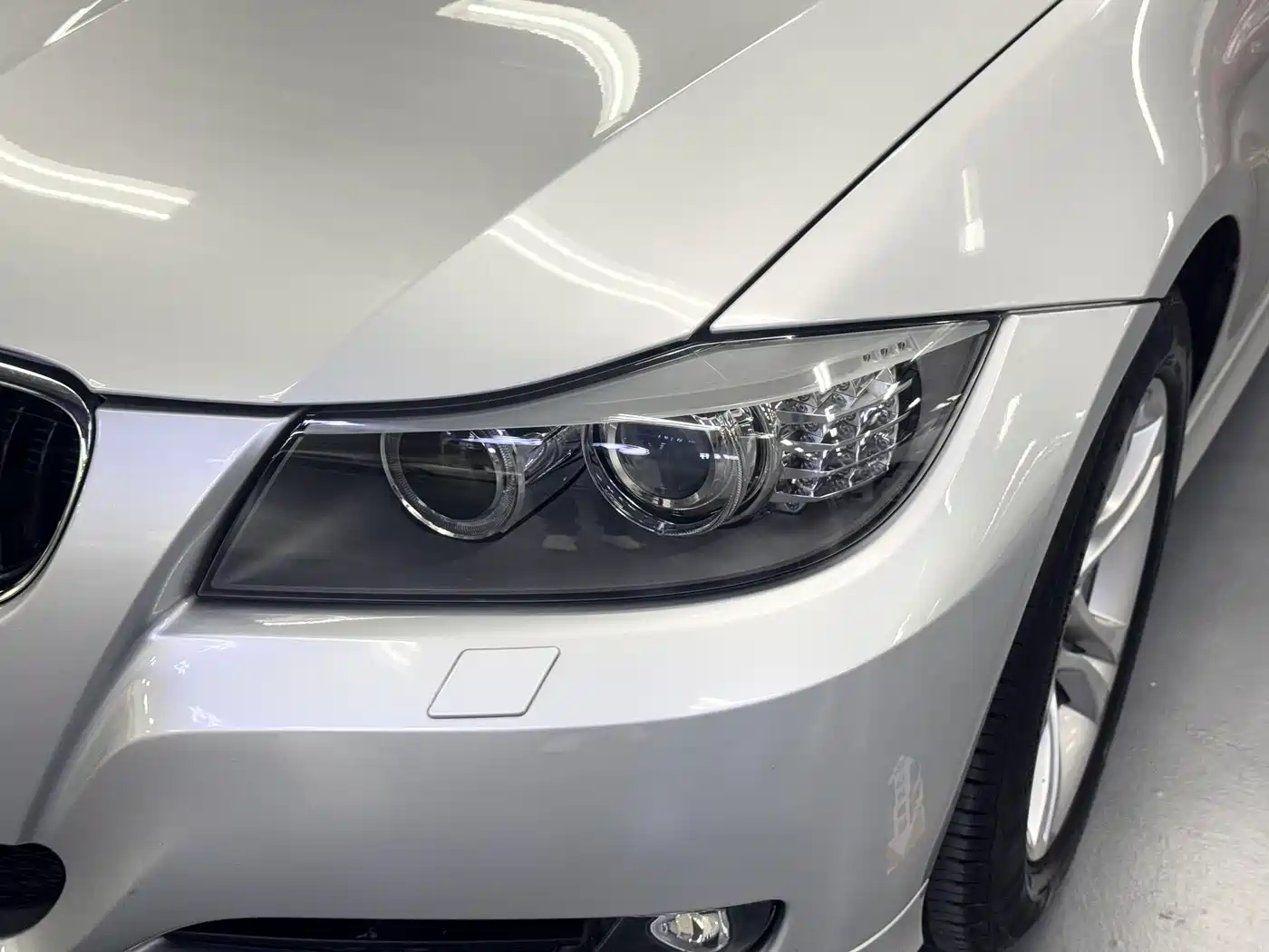 صورة 6 - BMW 3 Series